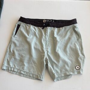 Vuori Men's Mint Green Athletic Shorts 5.5”